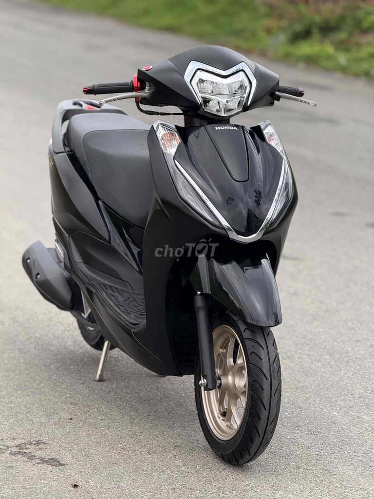 ead 2025 ABS odo 4 ngàn cây nồi bô đã lên 1 số đồ. Mua bán Xe máy tại Quận Liên Chiểu Đà Nẵng được đăng bởi Nhật Tình hình 3