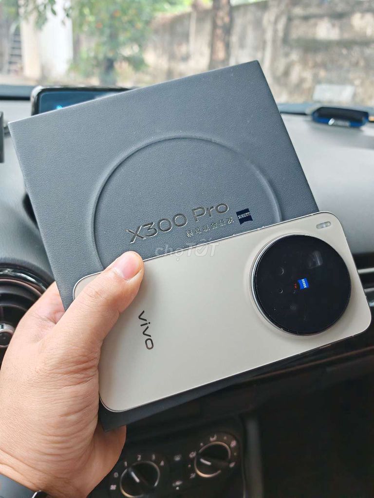 Vivo X300 Pro 512GB Trắng. Mua bán Điện thoại tại Quận Hoàng Mai Hà Nội được đăng bởi LINH QÚY MOBILE hình 1