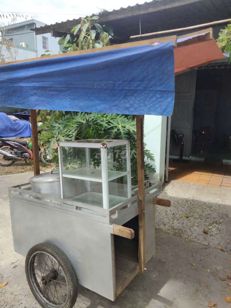 Xe đẩy bán hàng Inox Kính Vải Bạc Xanh. Mua bán Đồ chuyên dụng, Giống nuôi trồng tại Quận Cẩm Lệ Đà Nẵng được đăng bởi Cca hình 1