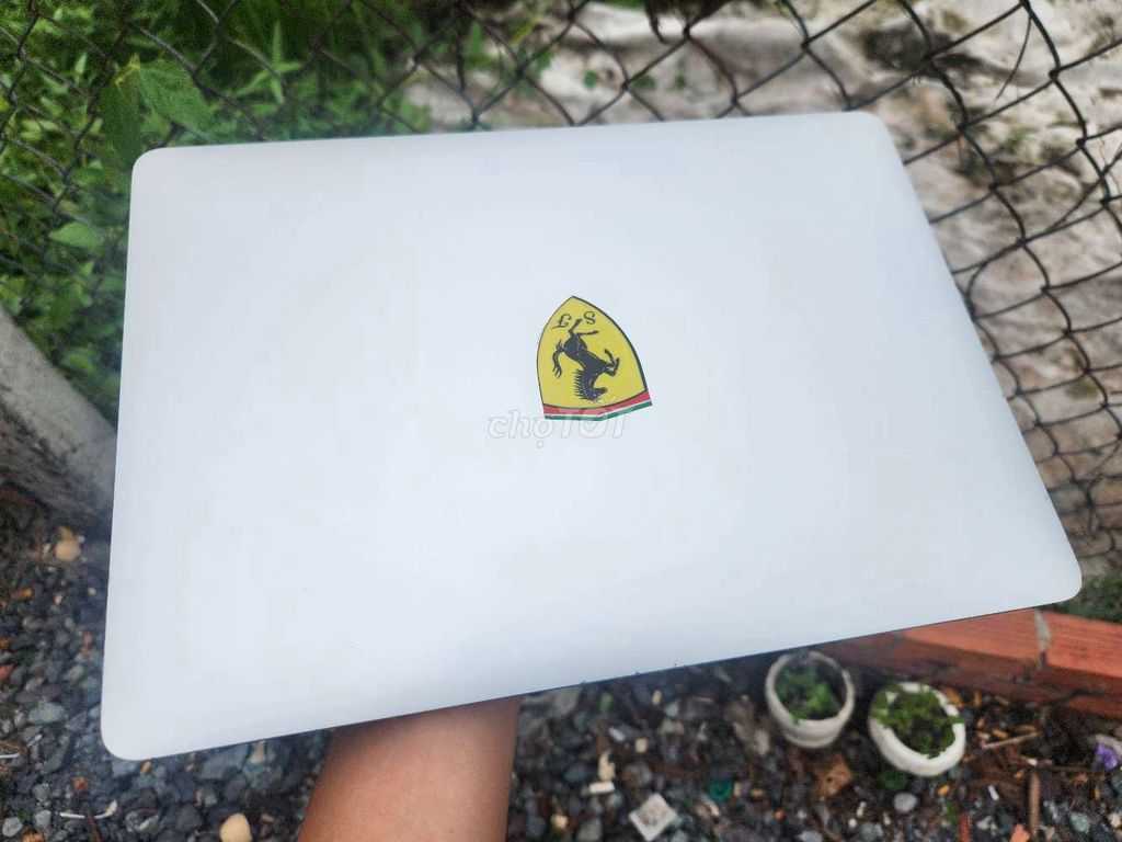 macbook pro 2017, 13in A1708. Mua bán Laptop tại Huyện Bình Chánh Tp Hồ Chí Minh được đăng bởi Linh hình 1