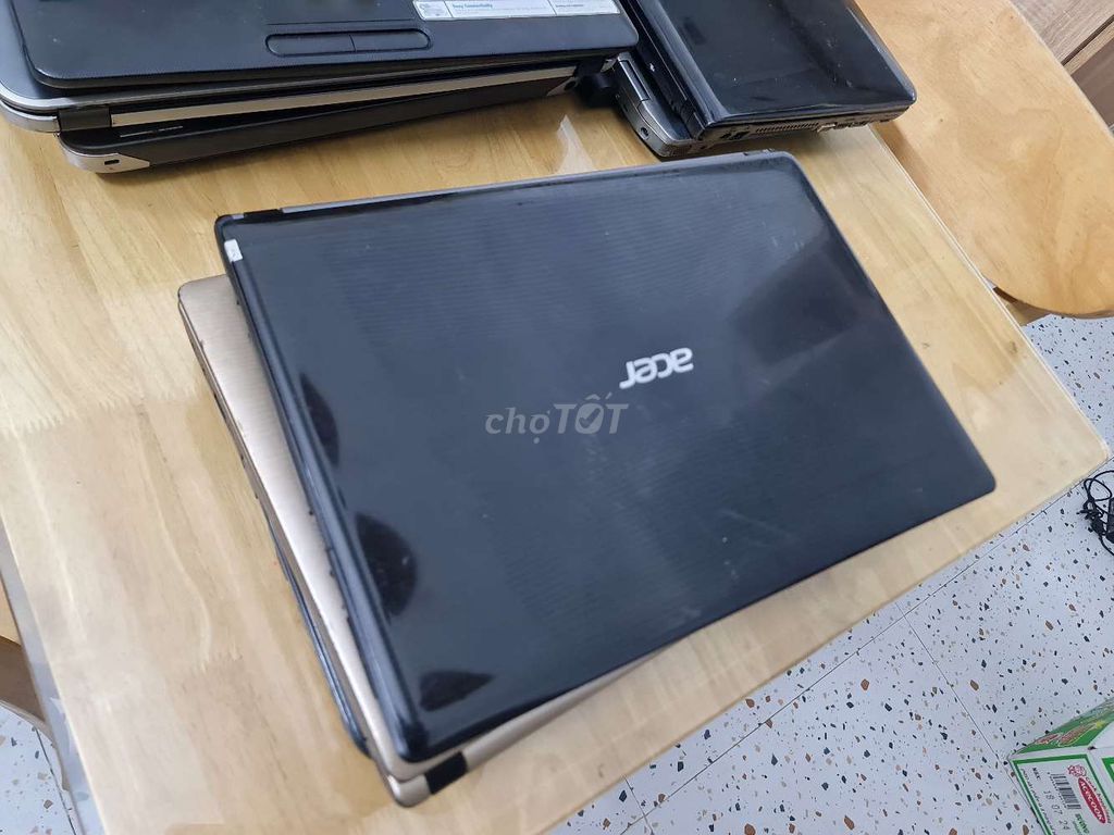 Acer cor i5  4 số ram 4g hd 320g