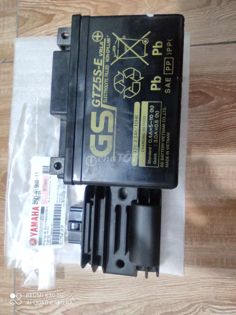 Mình có 1 cục sạc Ex155 ,1 bình ắcquy lùn còn mới. Mua bán Phụ tùng xe tại Huyện Việt Yên Bắc Giang được đăng bởi Thuận hình 4