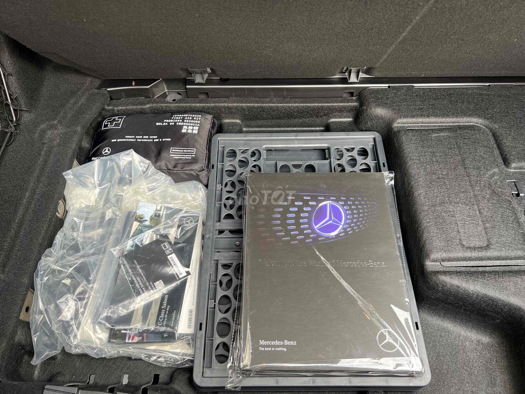 Mercedes C200 Exclusive odo 28k km siêu lướt 2019. Mua bán Ô tô tại Quận Bình Thạnh Tp Hồ Chí Minh được đăng bởi Nguyễn Thanh Tân hình 17