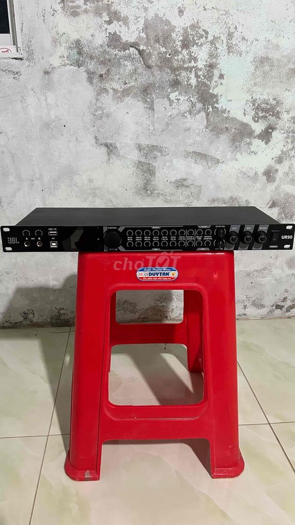 Vang cơ lai số JBL UR90 qua sử dụng. Mua bán Tivi, Âm thanh tại Huyện Trần Văn Thời Cà Mau được đăng bởi Đinh Hữu Luân hình 1