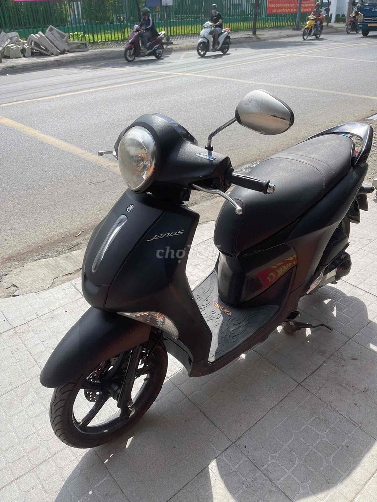 Janus 2017. Mua bán Xe máy tại Quận 12 Tp Hồ Chí Minh được đăng bởi Cầm Đồ Quang Dũng hình 3