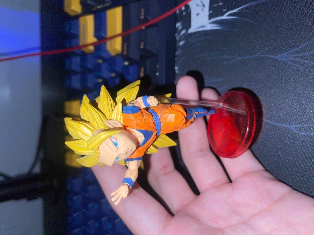 Goku ssj3 wcf chính hãng Bandai no box