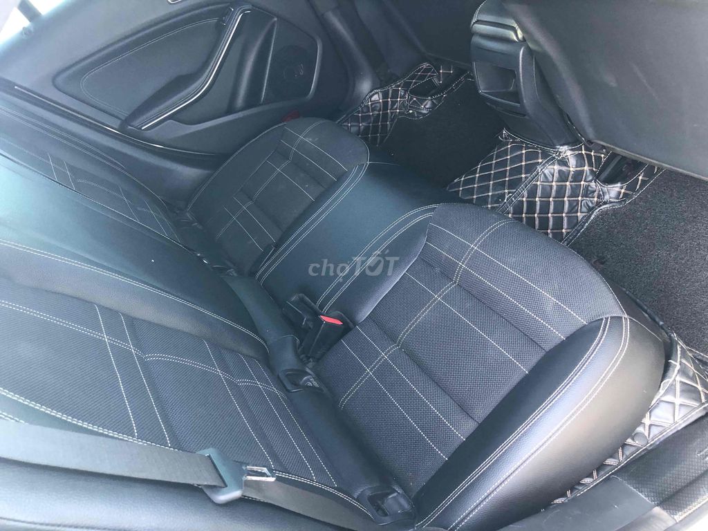 Mercedes Benz CLA Class 2014 CLA 200 - 96000 km. Mua bán Ô tô tại Thành phố Nha Trang Khánh Hòa được đăng bởi Ô TÔ KHÁNH HOÀ hình 9