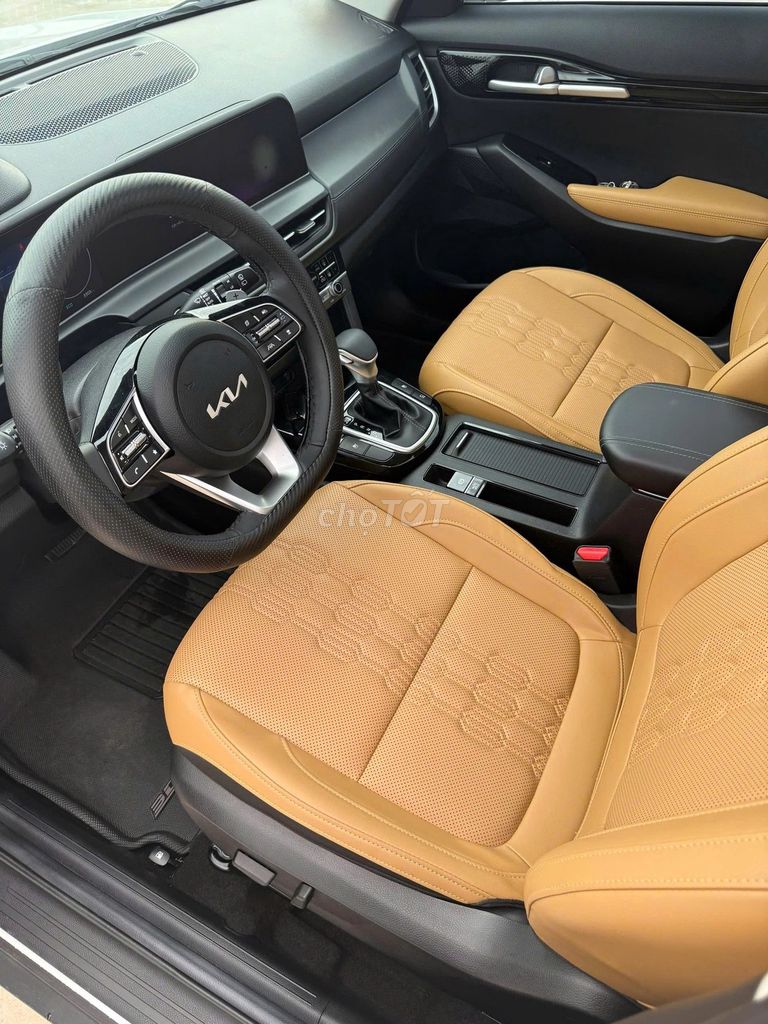 Bán Kia Seltos sx 2024 1.5 Turbo GT Line Siêu Lướt. Mua bán Ô tô tại Thành phố Thủ Đức Tp Hồ Chí Minh được đăng bởi Đinh Ngọc Tuyển hình 9
