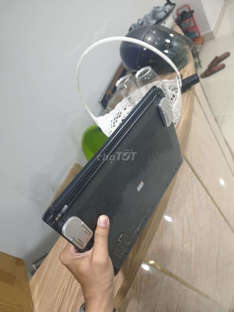 MSI A14 Intel Core i3 8GB Windows 11 Pro. Mua bán Laptop tại Quận Tân Bình Tp Hồ Chí Minh được đăng bởi Trung linh hình 1