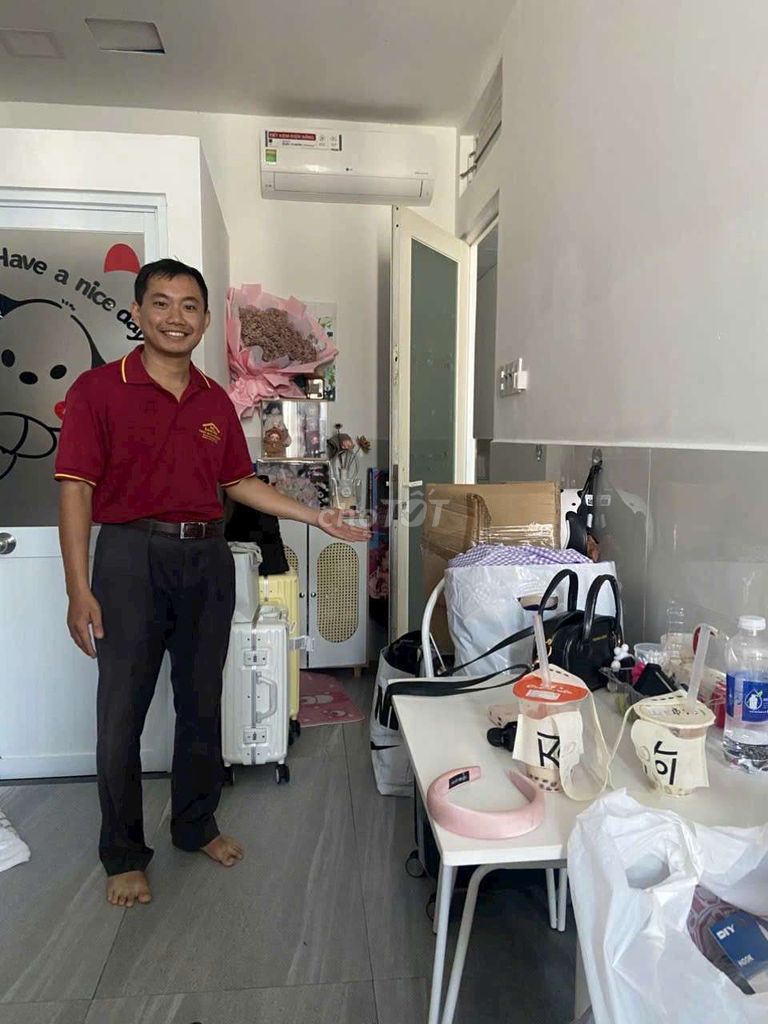 Chuyển Nhà Trọn Gói MIỄN PHÍ THÁO LẮP. Dịch vụ chuyển nhà tại Quận 7 Tp Hồ Chí Minh được đăng bởi Chuyển Nhà Trọn Gói  Robert Biện hình 1