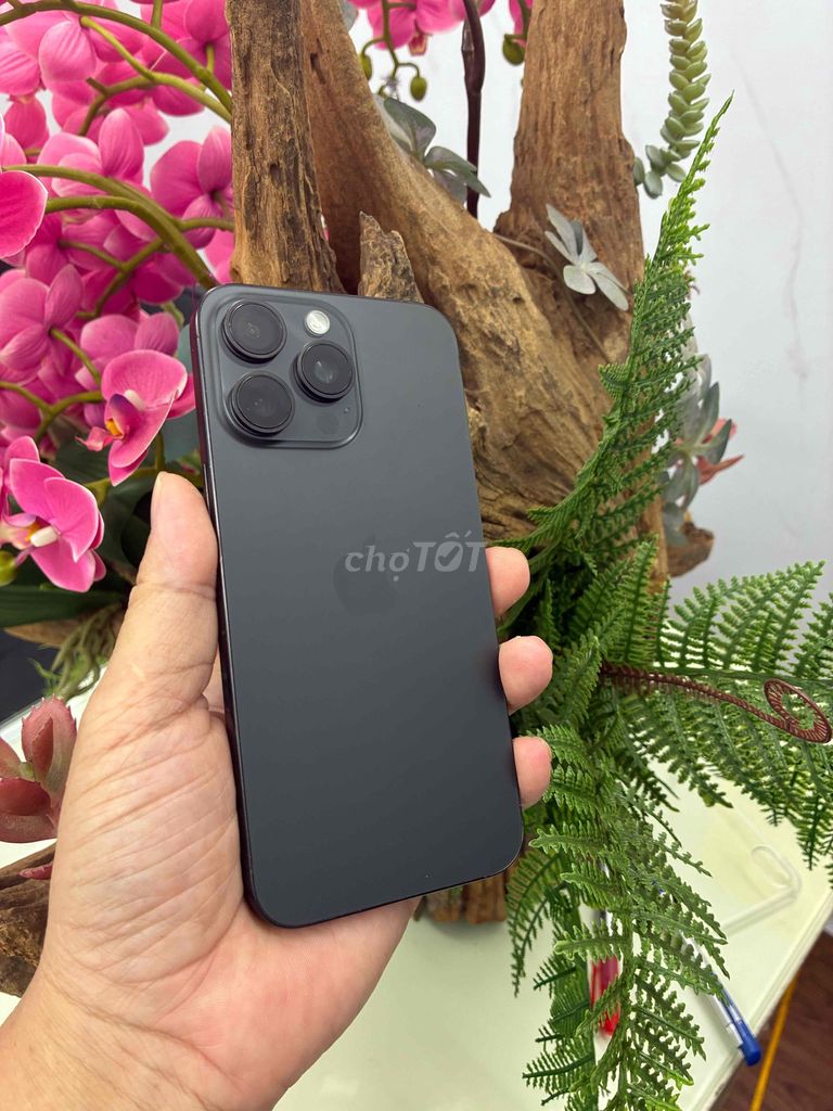 Apple iPhone 15 Pro Max Đen Quốc tế Mỹ. Mua bán Điện thoại tại Thành phố Buôn Ma Thuột Đắk Lắk được đăng bởi Tèo Điện Thoại  hình 1