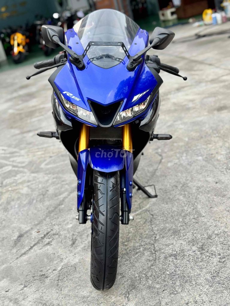 Yamaha R15v3 đẹp zin keng ,lướt odo 4k8. Mua bán Xe máy tại Thành phố Thủ Đức Tp Hồ Chí Minh được đăng bởi Cửa hàng Motor Xuân Bình  hình 3