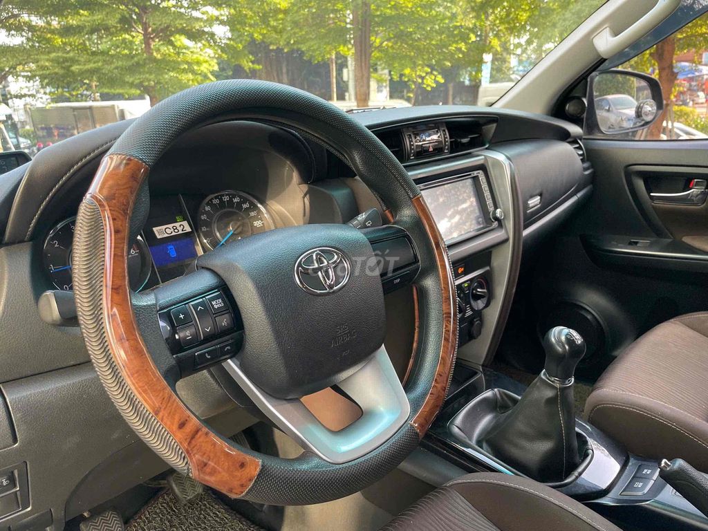 Toyota Fortuner 2018 - Cực đẹp - BH chính hãng. Mua bán Ô tô tại Quận Nam Từ Liêm Hà Nội được đăng bởi Đại lý Toyota Mỹ Đình hình 12