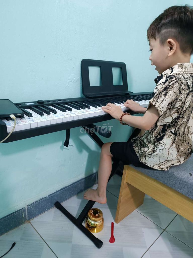 Piano điện cho bé mới tập