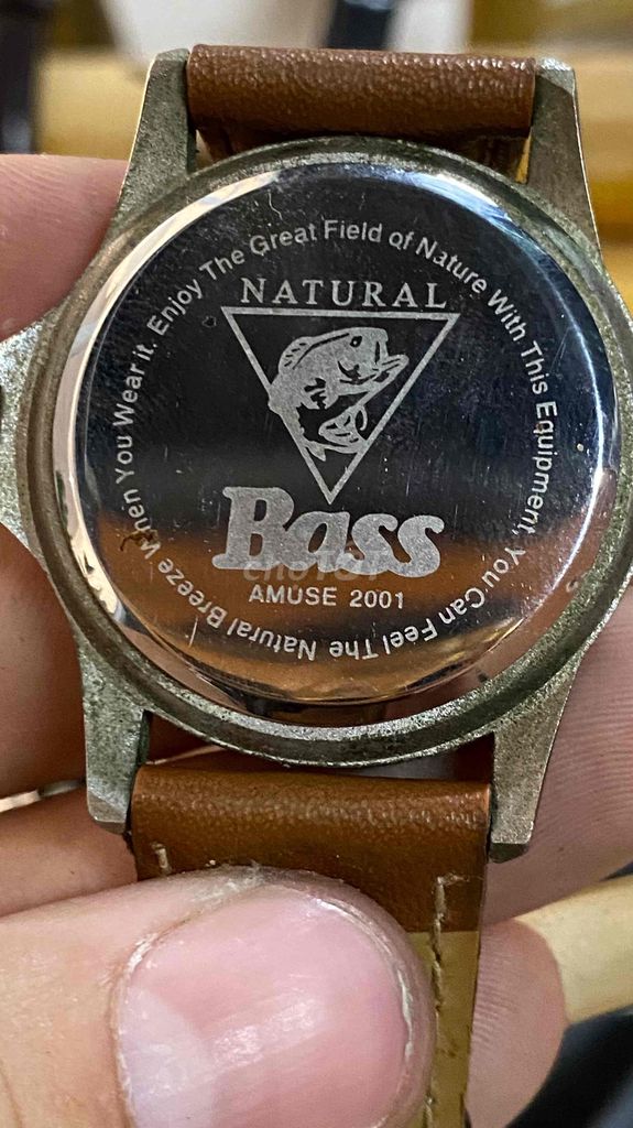 Đồng hồ nhật Bass, hết pin