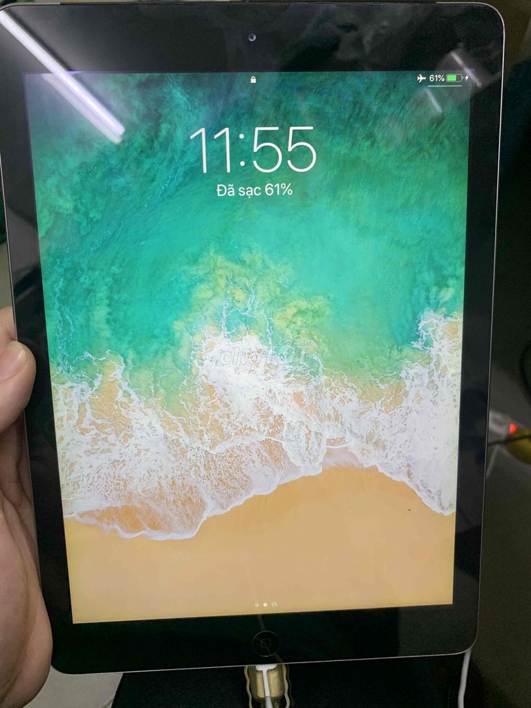 iPad Air 1 16GB Bạc 4G Xem Youtube App. Mua bán Máy tính bảng tại Quận Phú Nhuận Tp Hồ Chí Minh được đăng bởi Bi Apple hình 1