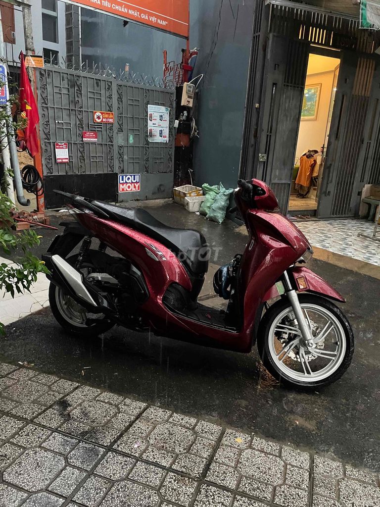 SH 350i  cần bán lien he ***. Mua bán Xe máy tại Quận Gò Vấp Tp Hồ Chí Minh được đăng bởi anh Vinh hình 1
