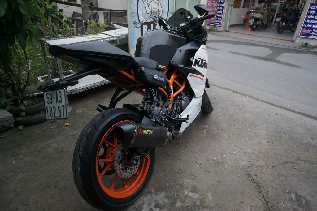 KTM RC390 HQCN BSSG NHIỀU ĐỒ CHƠI. Mua bán Xe máy tại Quận Gò Vấp Tp Hồ Chí Minh được đăng bởi TRUNGNGHIA MOTOR hình 3