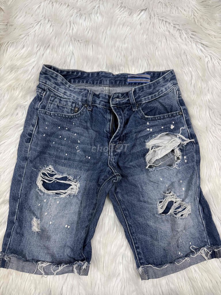 Quần short jean Calvin Klein Nam. Mua bán Quần áo tại Thành phố Thủ Đức Tp Hồ Chí Minh được đăng bởi Bắc1985 hình 1