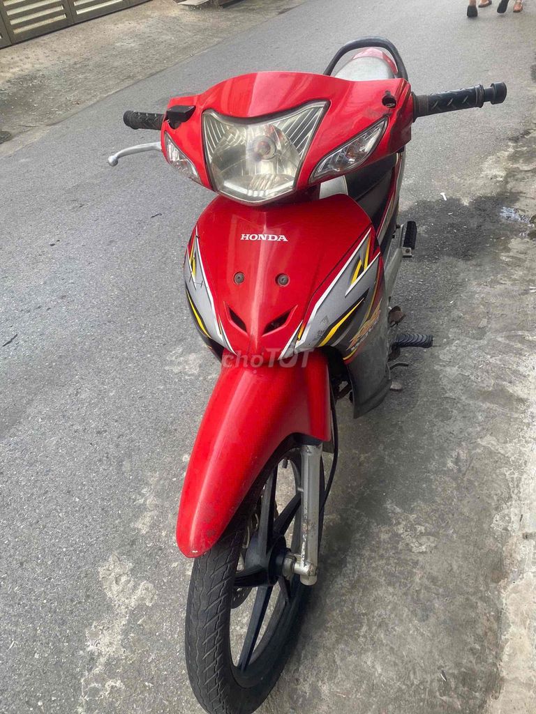 cần ra đi nhanh e wave RS 2007. Mua bán Xe máy tại Thành phố Vĩnh Yên Vĩnh Phúc được đăng bởi Nguyễn Ngọc hình 1