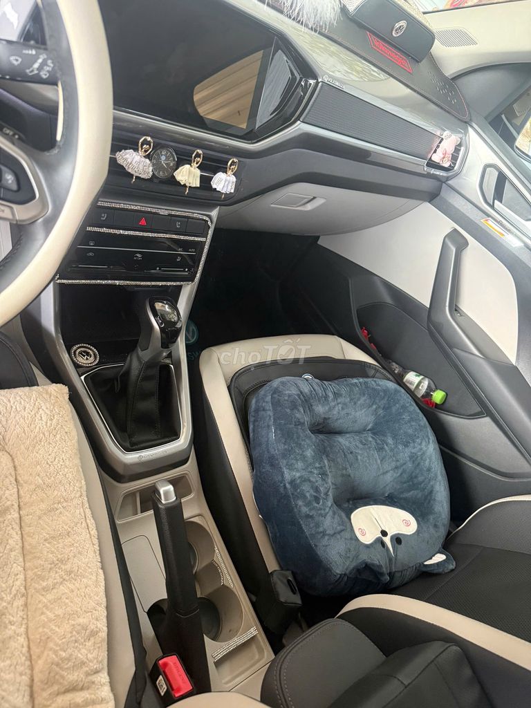 Volkswagen T-Cross 2022 Luxury - 4000 km. Mua bán Ô tô tại Quận 1 Tp Hồ Chí Minh được đăng bởi Hạnh Bất Động Sản hình 8