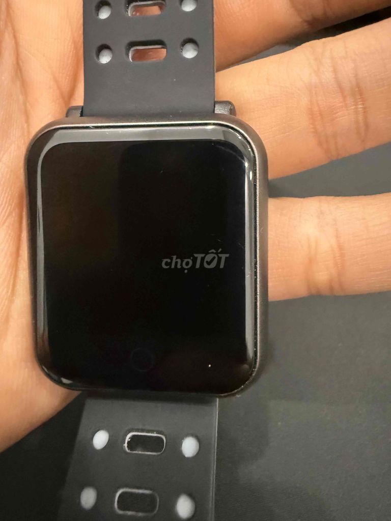 Hachette Đồng hồ thông minh Đen. Mua bán Thiết bị đeo thông minh tại Thành phố Trà Vinh Trà Vinh được đăng bởi Nguyên hình 1