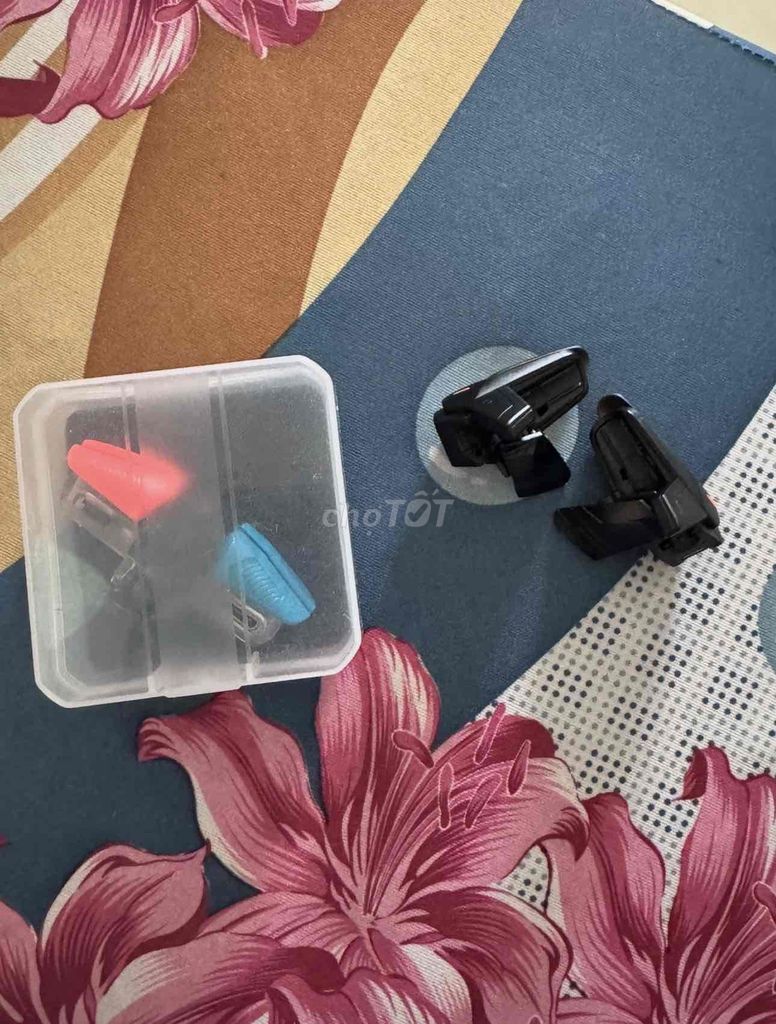 Nút chơi game Đen, Đỏ, Xanh. Mua bán Thiết bị chơi game tại Quận Gò Vấp Tp Hồ Chí Minh được đăng bởi Trần Ngọc Thiện hình 1