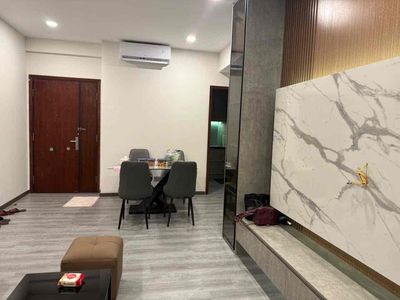 Cần cho thuê căn hộ Tản Đà Court - P11 - Quận 5