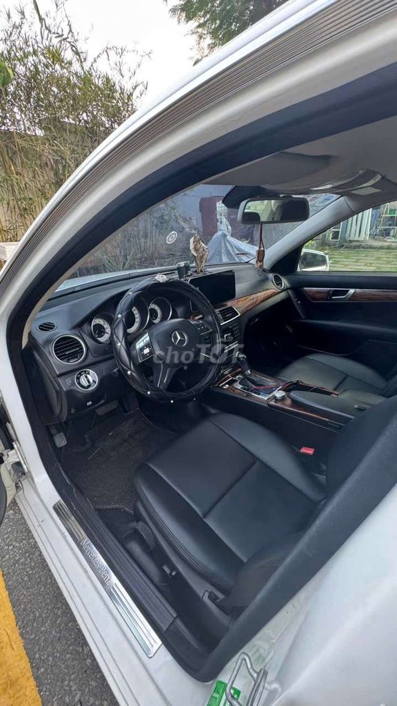 Mec C250 2011 GGi 4 matit. Mua bán Ô tô tại Huyện Hóc Môn Tp Hồ Chí Minh được đăng bởi Văn sang hình 3