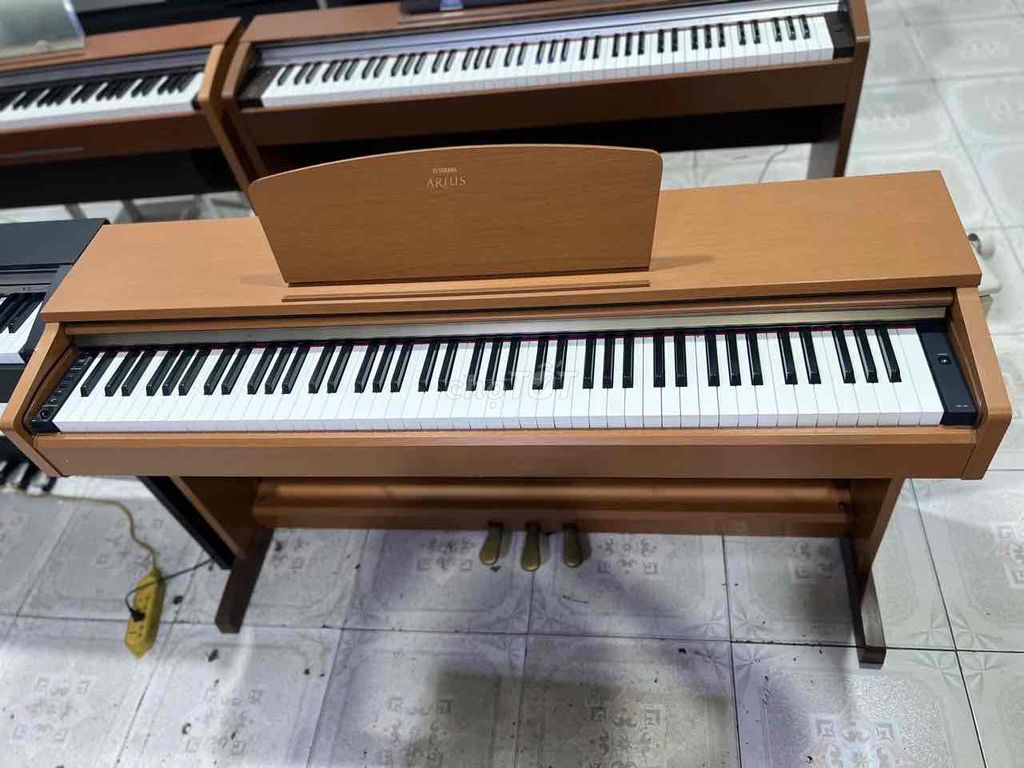 Piano Yamaha YdP160 sỉ lẻ