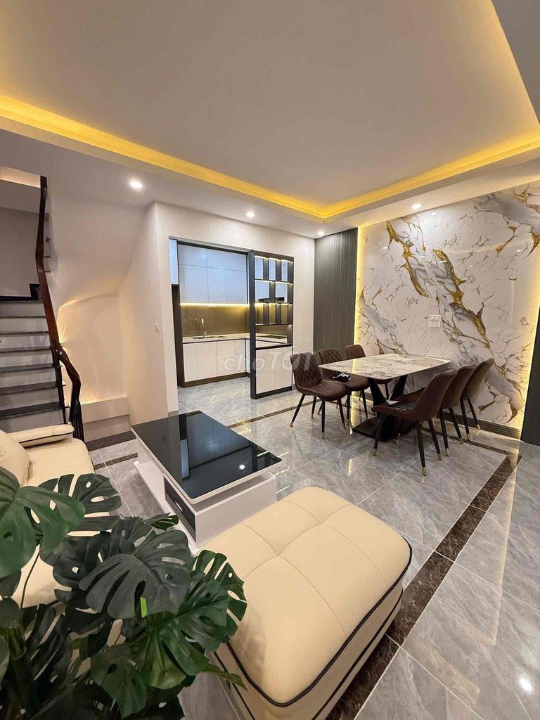 Chính chủ nhà Cầu Giấy - Ô Tô đỗ cửa - Giá thương lượng trực tiếp. Mua bán nhà ở tại Quận Cầu Giấy Hà Nội được đăng bởi Quốc Khánh hình 1
