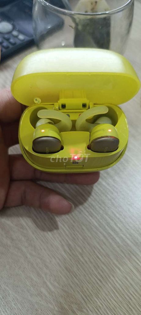 Tai nghe Sony WF-SP90 hỏng tai phải. Mua bán Tivi, Âm thanh tại Quận Nam Từ Liêm Hà Nội được đăng bởi Hiếu hình 1