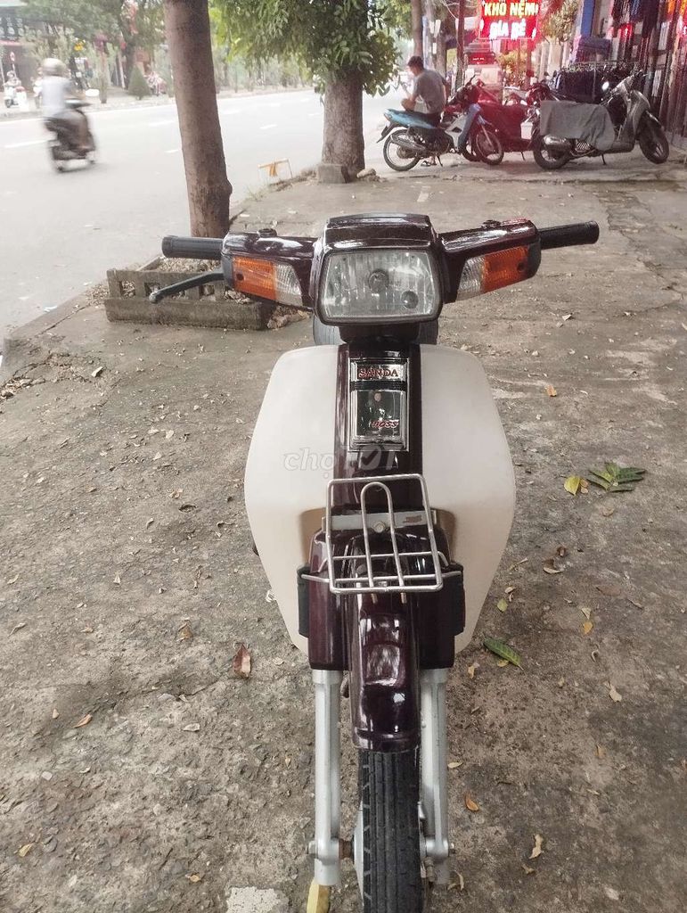 Honda Dream 50cc коричневая, б/у