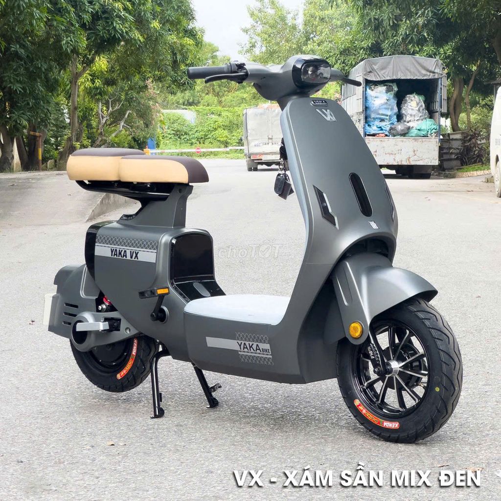 Xe máy điện YAKA VX màu Xi măng. Mua bán Xe điện tại Thành phố Bà Rịa Bà Rịa - Vũng Tàu được đăng bởi TMĐT Thành Nhân hình 2