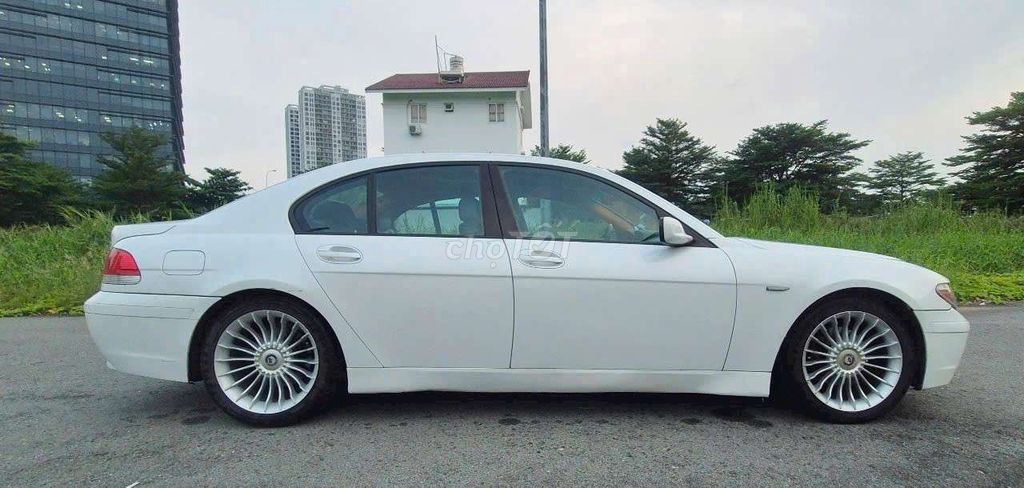 BMW 735i. 2005 - 1567 km. Mua bán Ô tô tại Quận 1 Tp Hồ Chí Minh được đăng bởi Khoi Le hình 1