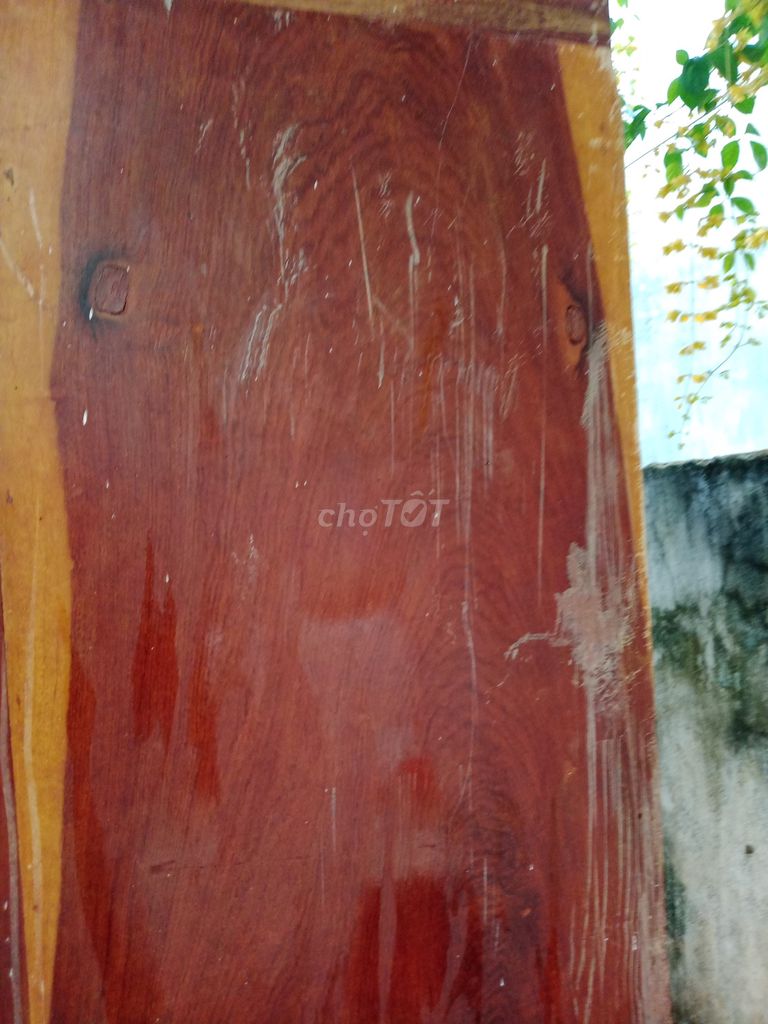Tủ quần áo gỗ nâu đỏ có gương. Mua bán Tủ, kệ gia đình tại Thành phố Buôn Ma Thuột Đắk Lắk được đăng bởi Quang hình 1