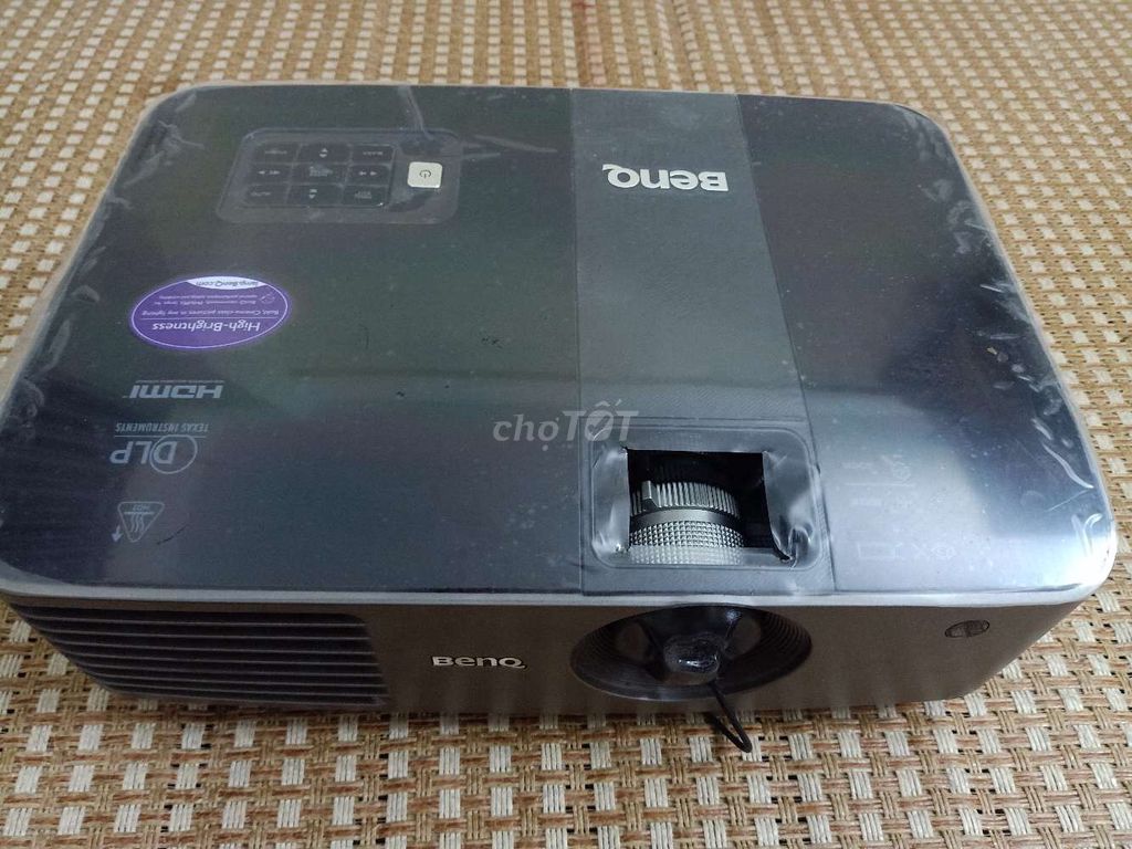 Máy chiếu BenQ MX722 Đen. Mua bán Đồ dùng văn phòng tại Quận Cầu Giấy Hà Nội được đăng bởi Lão ngoan đồng hình 1