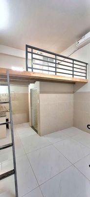 Phòng trọ mới- gác cao 1m8 đối diện Etown2, Cộng Hòa, P13 Tân Bình
