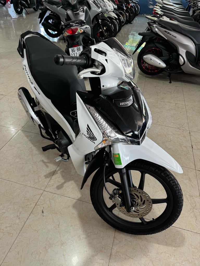 future 2025 odo:300km. Mua bán Xe máy tại Huyện Hàm Thuận Nam Bình Thuận được đăng bởi Toàn hình 1