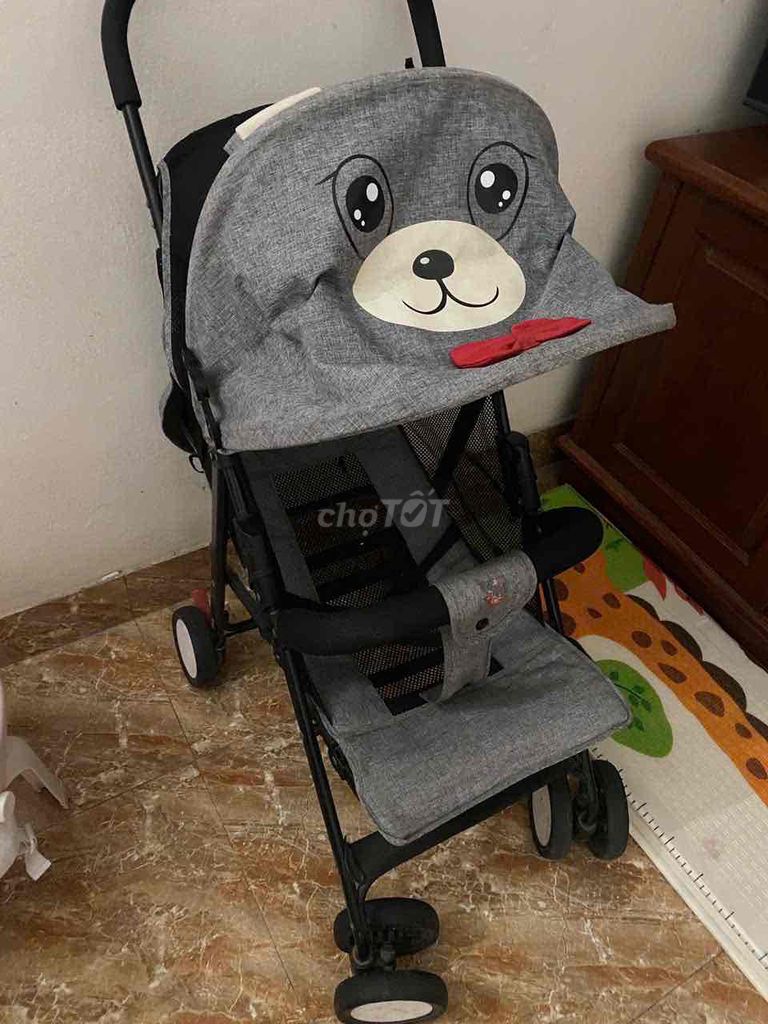 Xe đẩy trẻ em gấp gọn. Mua bán Mẹ và bé tại Huyện Thanh Oai Hà Nội được đăng bởi Nguyễn việt điển hình 1