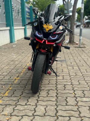 Yamaha R15-V3 150cc,bs71,chính chủ,xe zin êm đẹp. Mua bán Xe máy tại Quận 7 Tp Hồ Chí Minh được đăng bởi Trung Anh