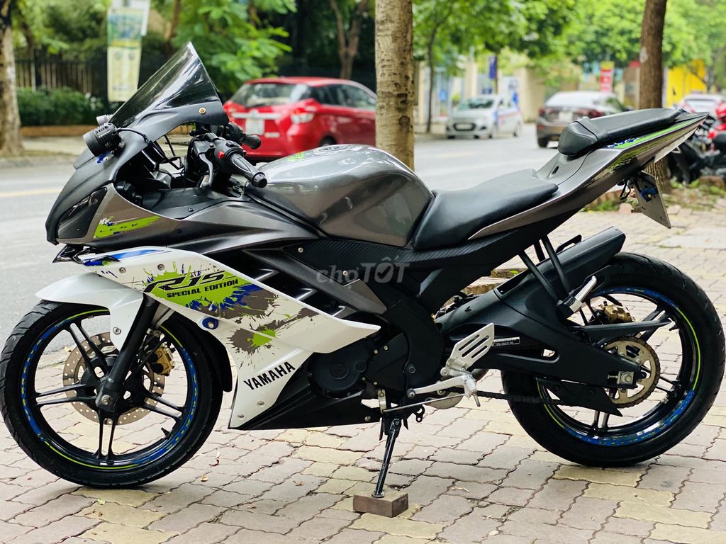 YAMAHA R15 V2 BẢN ĐẶC BIỆT CHÍNH CHỦ ĐK 2022. Mua bán Xe máy tại Quận Nam Từ Liêm Hà Nội được đăng bởi THU HOÀI hình 4