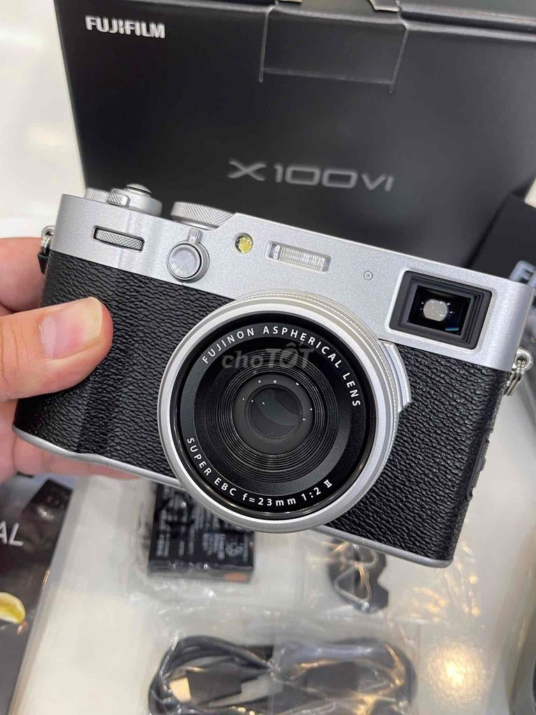 Máy ảnh Fujifilm X100VI Bạc Đã sử dụng. Mua bán Máy ảnh, Máy quay tại Huyện Gia Lâm Hà Nội được đăng bởi tập tành buôn bán hình 1