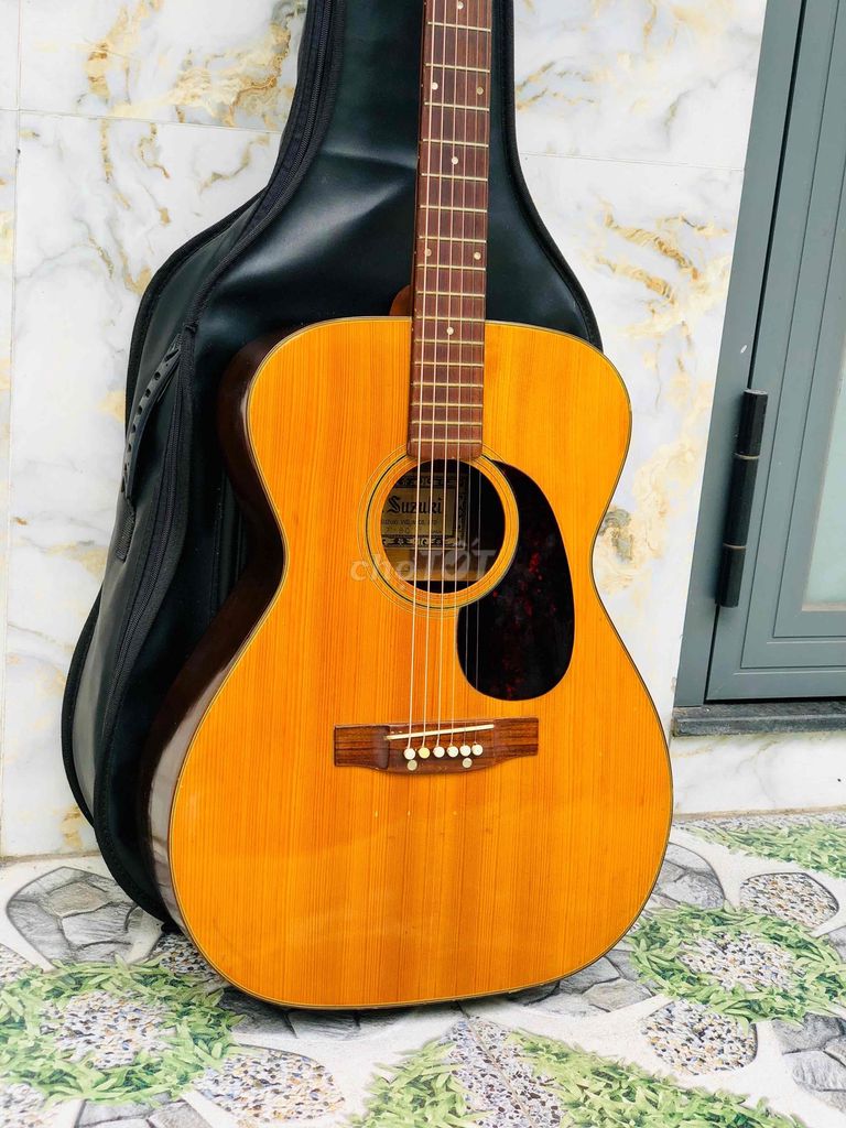 Guitar Suzuki F-80 Made in Japan còn rất đẹp