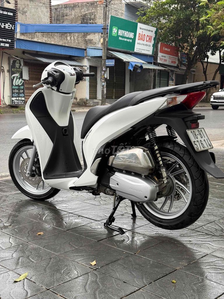 Sh  2016 khóa khiển Máy bao zin chất Sơn nhựa đẹp. Mua bán Xe máy tại Thành phố Nam Định Nam Định được đăng bởi Bảo Nhi Trần hình 6