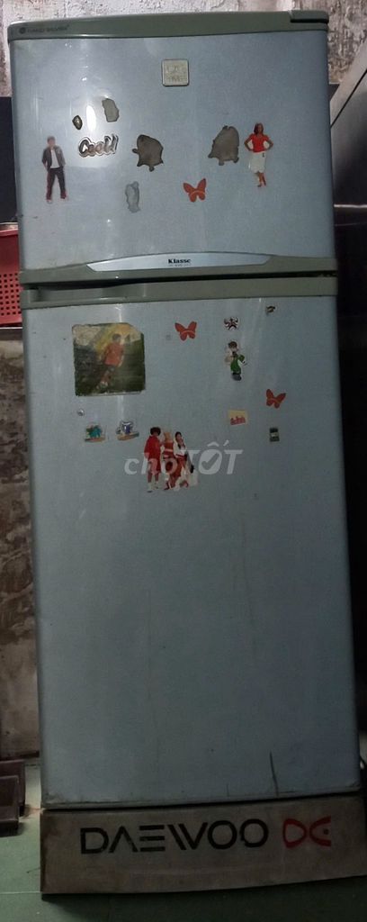 Tủ lạnh Daewoo Klasse Xám. Mua bán Tủ lạnh tại Quận Ngũ Hành Sơn Đà Nẵng được đăng bởi lê nguyễn trung hiếu  hình 1