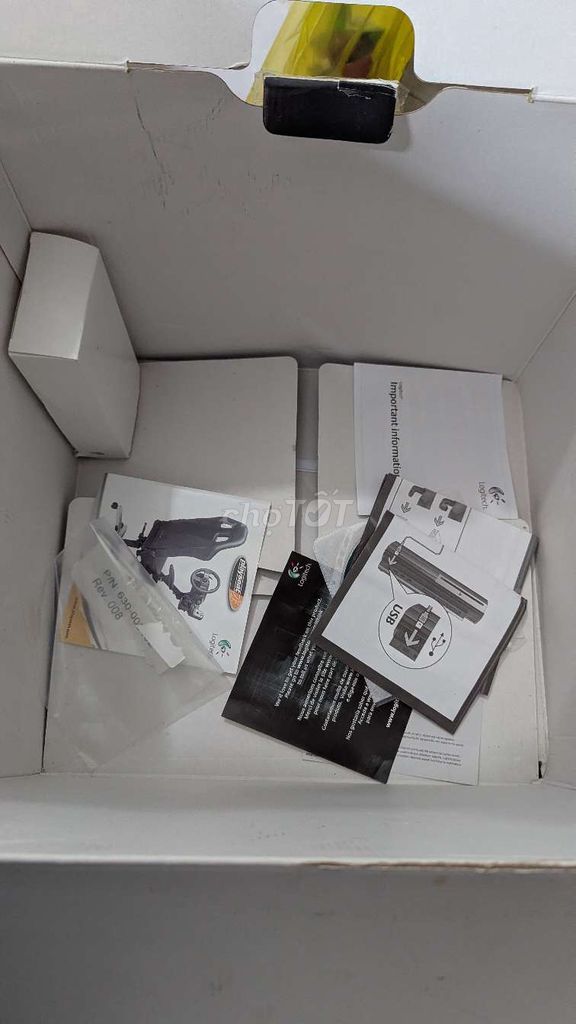 Vô lăng Logitech Driving Force GT Full box. Mua bán Thiết bị chơi game tại Quận Ngô Quyền Hải Phòng được đăng bởi Hưng hình 1