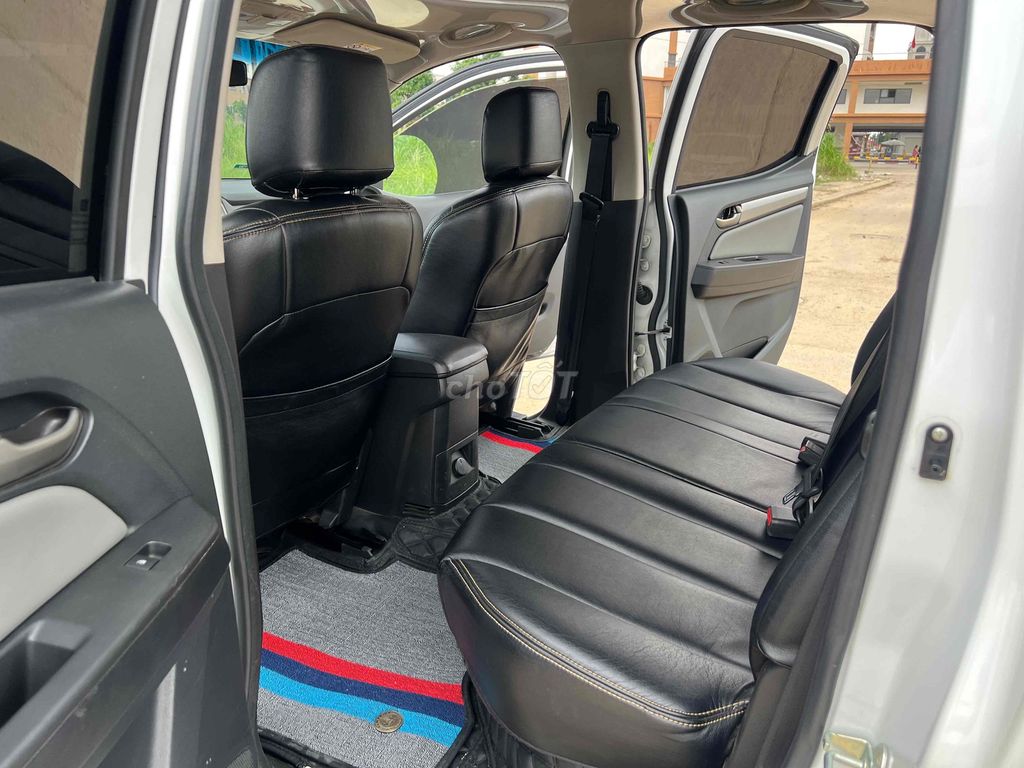 Chevrolet Colorado 2018 LT 2.5 MT 4WD - 800000 km. Mua bán Ô tô tại Quận Hà Đông Hà Nội được đăng bởi Đỗ Tiên  hình 11