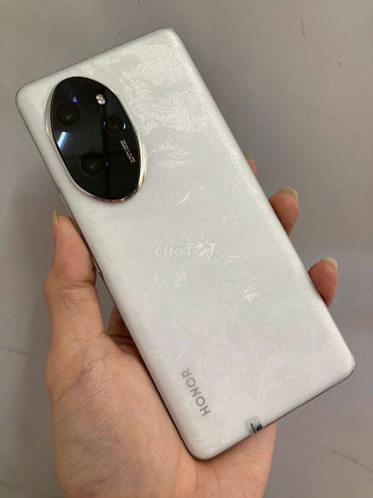 Honor 100 Pro (16-256) Sna 8 Gen 2. GL. Mua bán Điện thoại tại Quận Tân Phú Tp Hồ Chí Minh được đăng bởi Nguyễn Sơn hình 1
