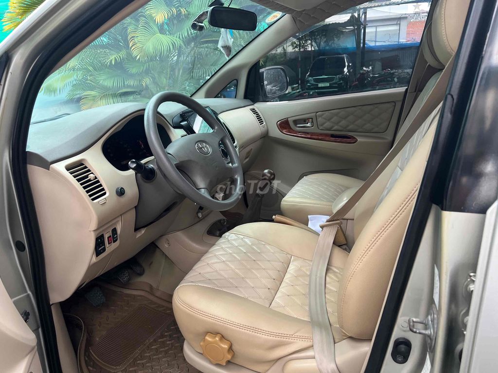 Toyota Innova 2007 photo 5